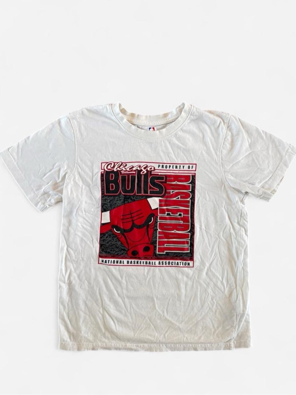 NBA Bulls White Graphic Tee - Kids 14/16